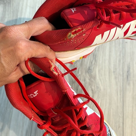 Nike Mike Trout Fastflex Youth Baseball Cleats Red & White SZ 3Y - Picture 4 of 8